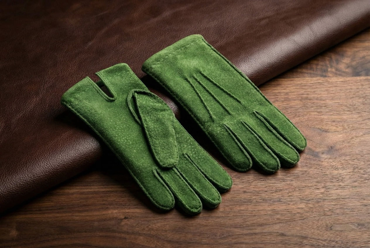 Women's Hand-Sewn Carpincho Gloves, Lined