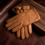 Cork peccary winter gloves with strap closure and cashmere lining