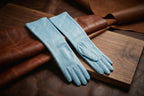 Damen Halb lange Handschuhe aus schwarzem Lammleder 28–30 cm mit Seidenfutter